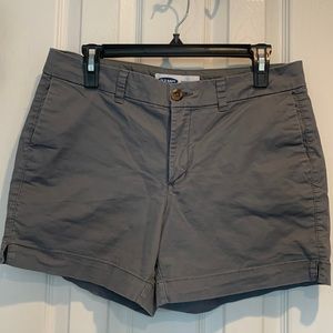 Woman’s size 8 Old Navy Gray Everyday Shorts